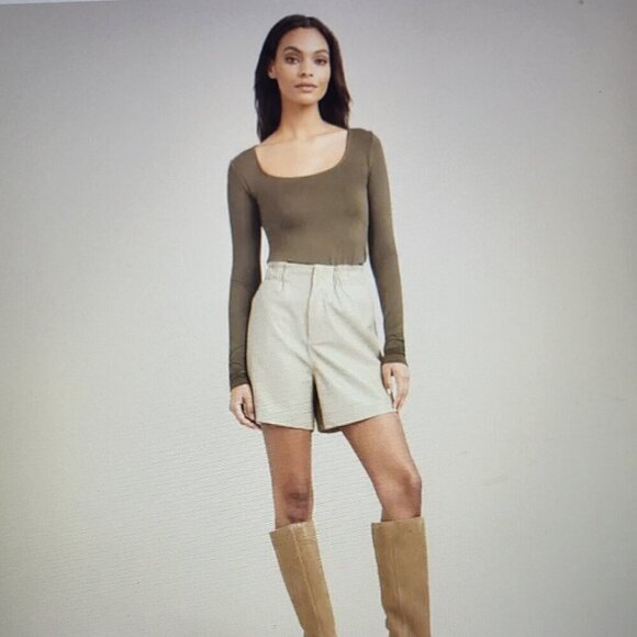 Modern Citizen Pants - Modern Citizen Women’s Tan Kipp Paperbag Vegan Leather Shorts Size Medium NWOT